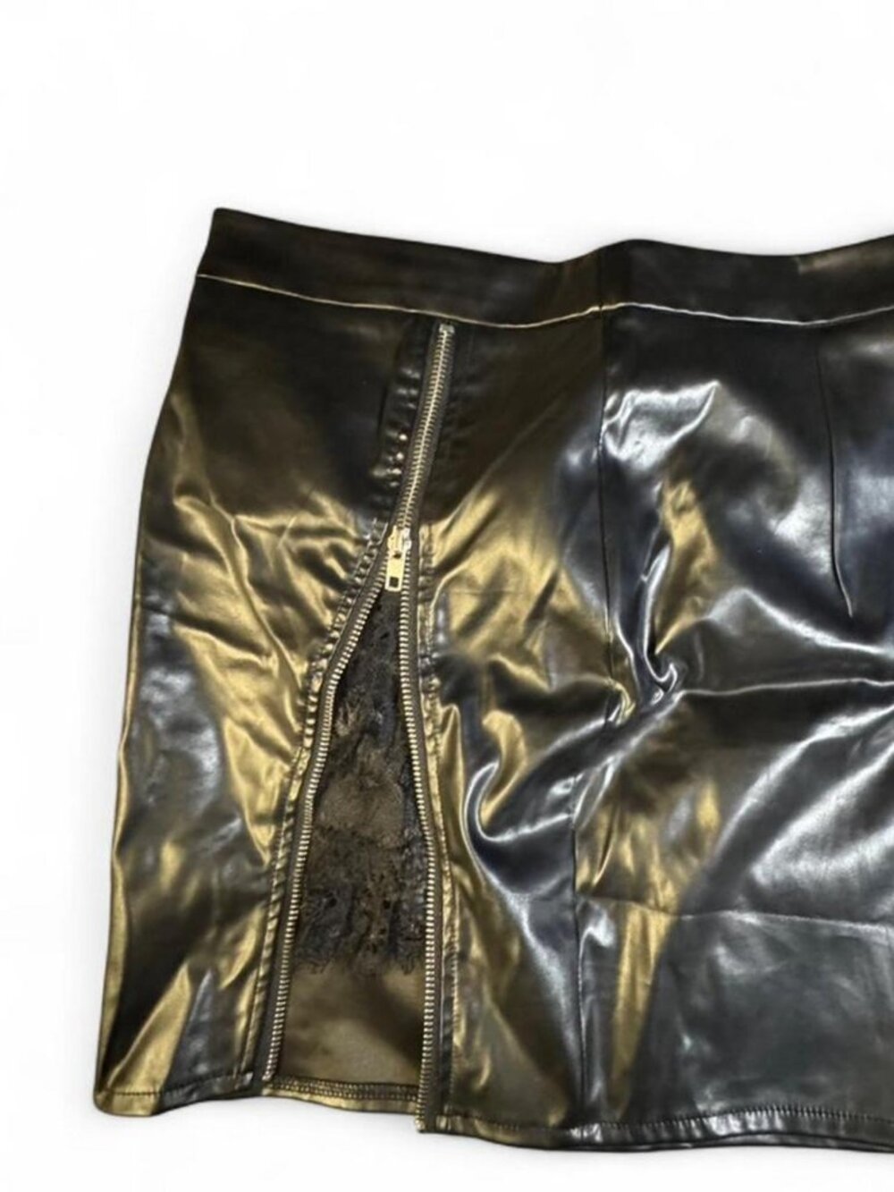 Black faux leather mini skirt with zipper and lace detail, size L - Picture 1 of 7